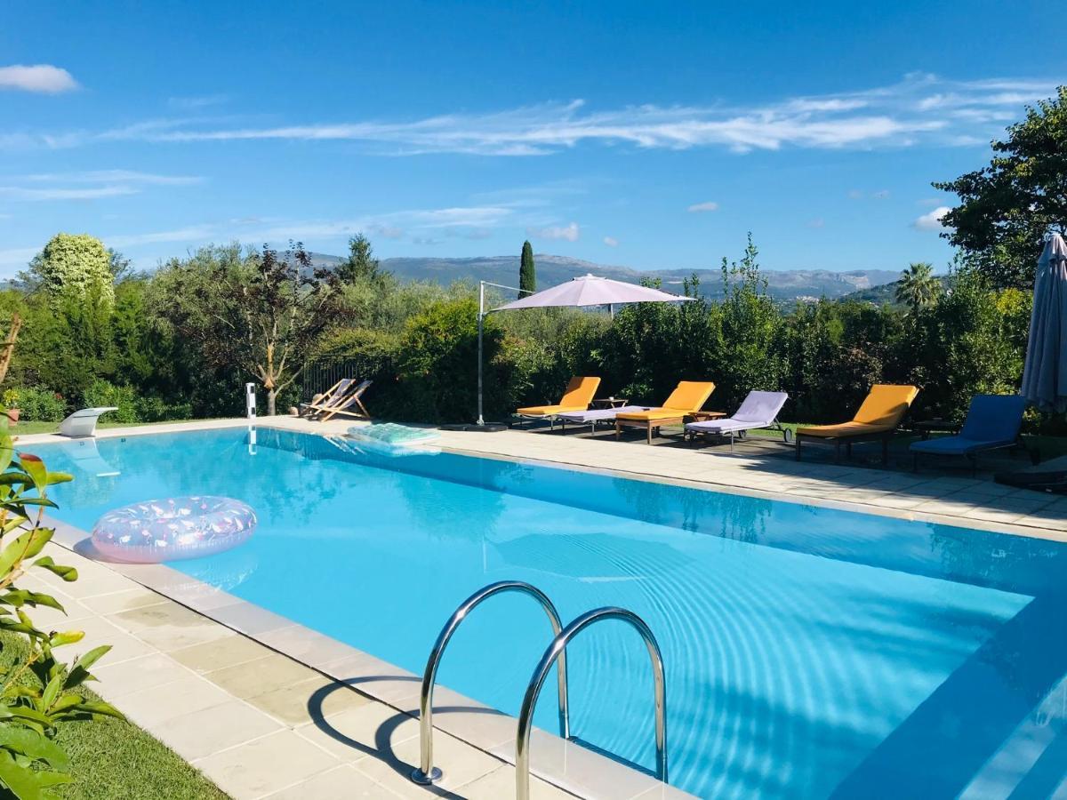 Le Mas De La Source Bed & Breakfast Mougins Ngoại thất bức ảnh
