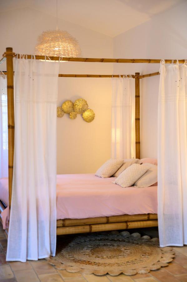 Le Mas De La Source Bed & Breakfast Mougins Ngoại thất bức ảnh