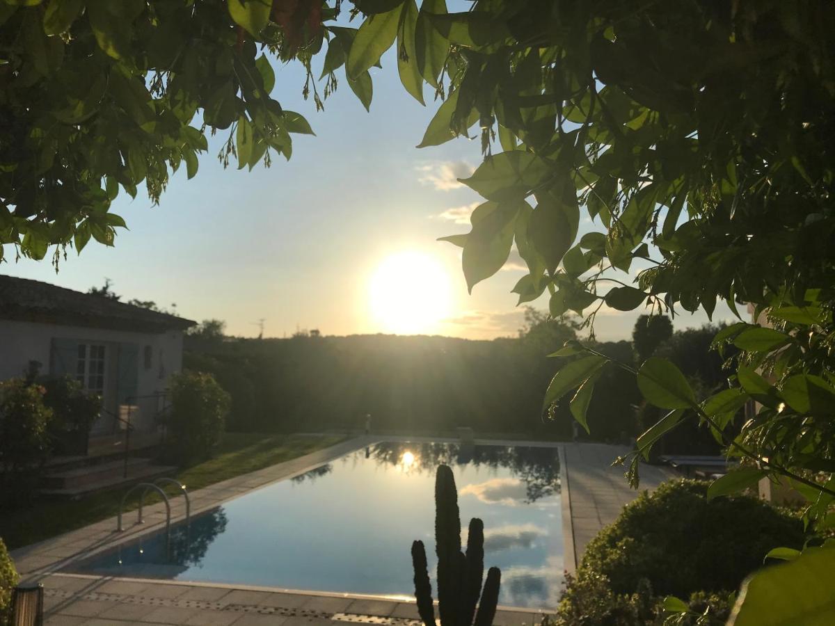 Le Mas De La Source Bed & Breakfast Mougins Ngoại thất bức ảnh